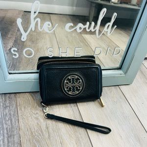 ‼️❤️TORY BURCH lack wristlet wallet🪷